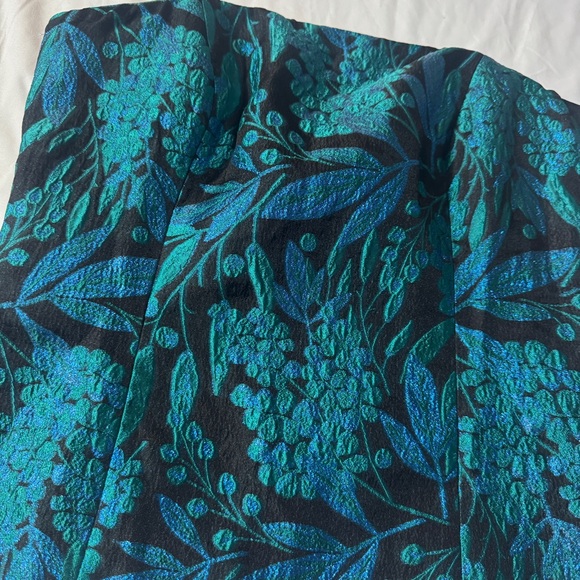 NWT Lilly Pulitzer Camilo Strapless Brocade Top in Green and Blue, Size 10 - Picture 3 of 10